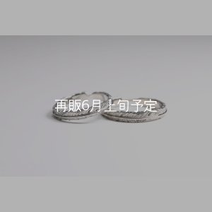 画像1: フェザーリング(3mm) [ペア] ｜Pt900 / K18WG｜ 