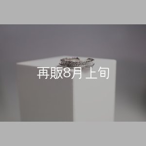 画像2: フェザーリング(4mm) ｜Pt900｜ 
