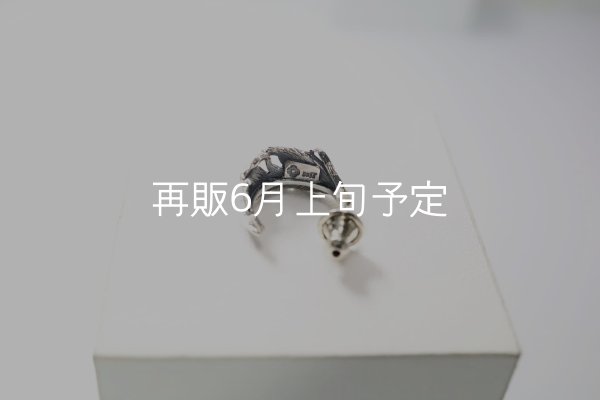 画像4: 千年フェザー(S2)ピアス  [左耳用]  (4)